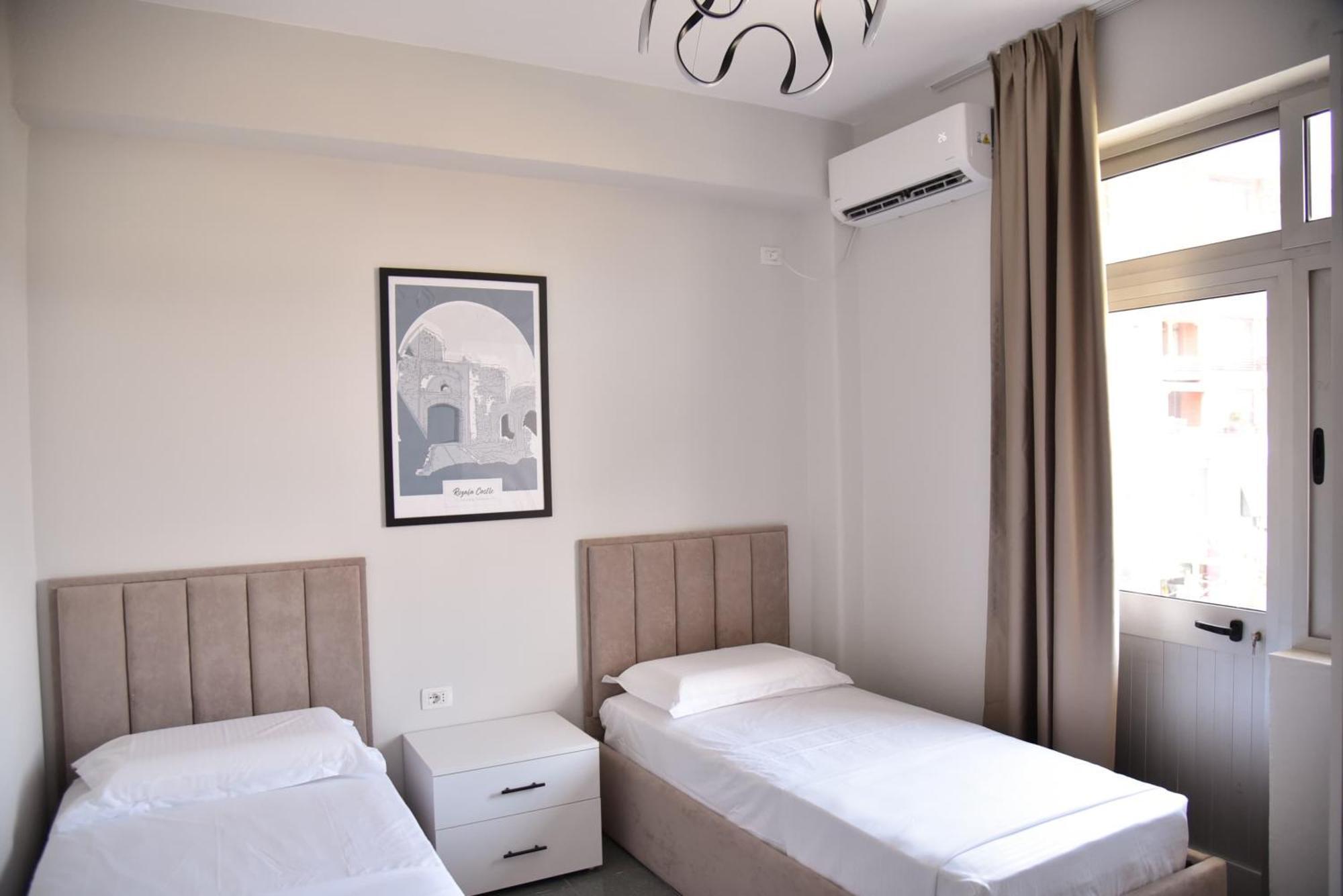 City Center Inn Shkodër Exterior foto